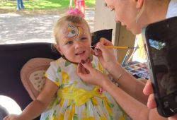 Face painting - Color Boom Mia