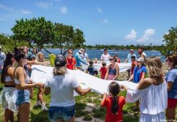 Family Holiday Picniс Family Holiday Picniс