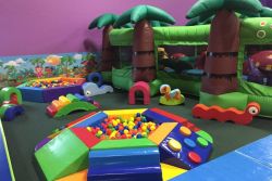 Jumping Jamboree - крытая детская площадка